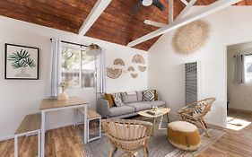 Downtown Santa Barbara Bungalow - 3Bdrm